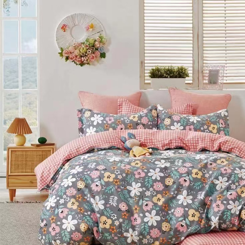 TIME-10-2 250 CM 90 GSM Trọng lượng thiết kế in ấn phân tán Khăn trải giường bằng vải polyester dệt trơn  Vải sợi nhỏ